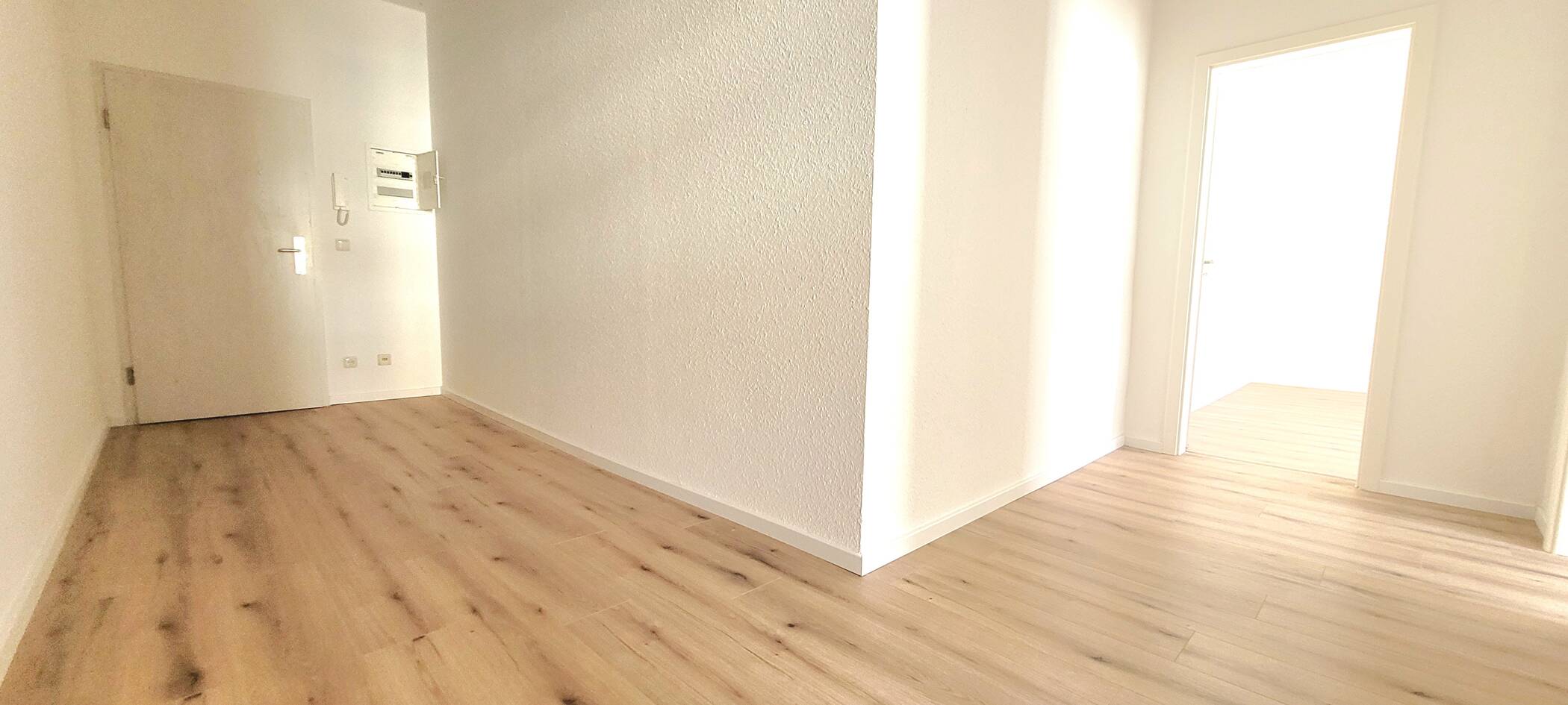 1 Raum-Wohnung am Markt in Ronneburg – Ronneburg – Vorschaubild 2