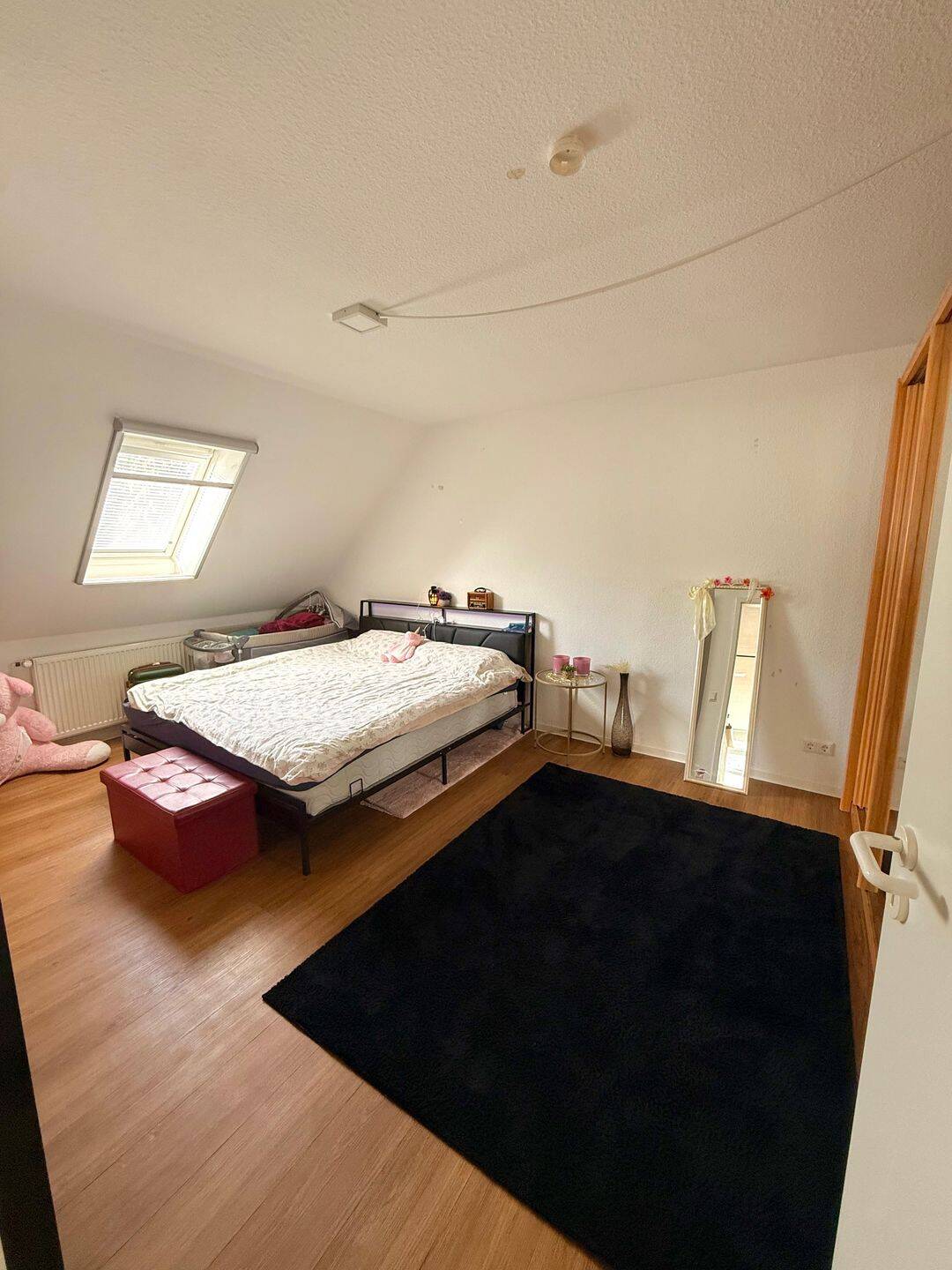 Schöne helle Wohnung ( Sinsdorf)