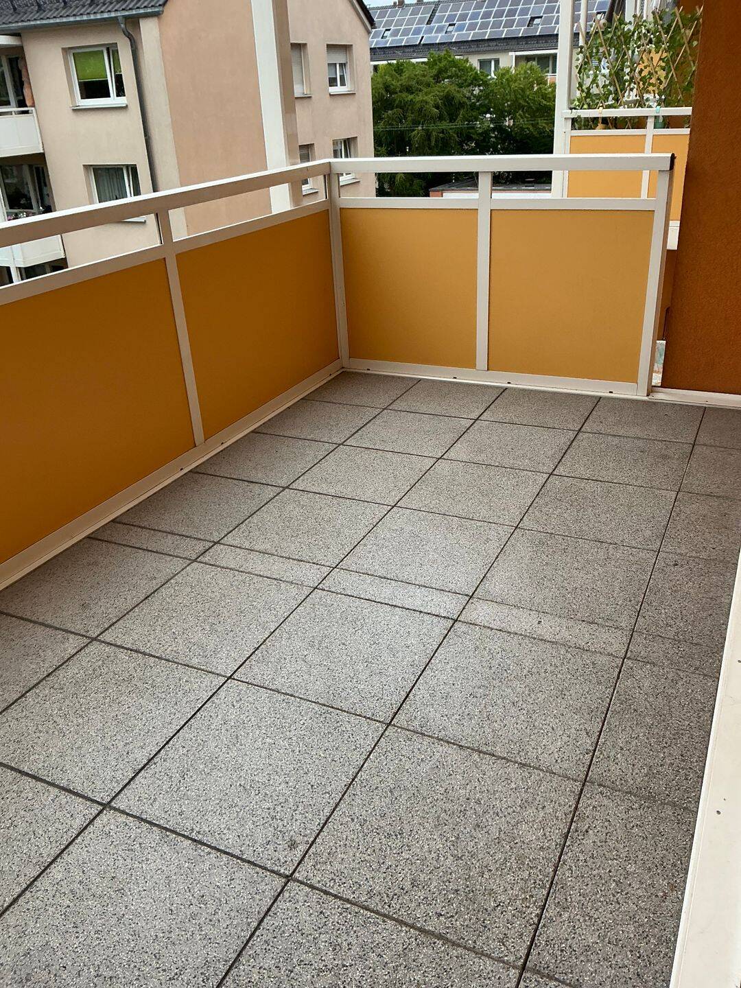 Attraktive 3-Zimmer-Wohnung im 3. OG mit Balkon in begehrter Lage von Nürnberg, St. Johannis! – Nürnberg – Vorschaubild 4