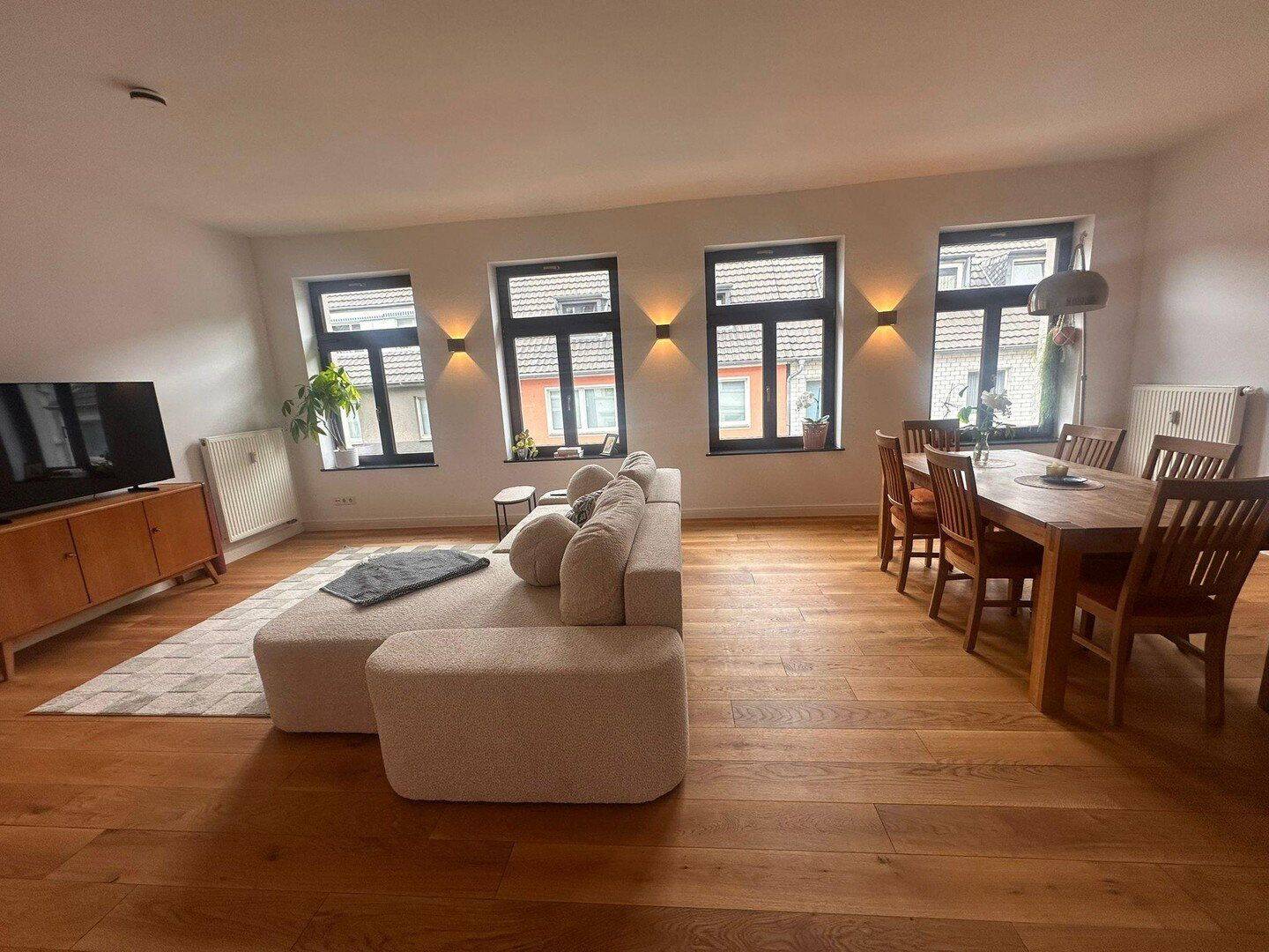 Exklusive 2-Zi.-Wohnung mit Loftcharakter, hochwertig ausgestattet - Top-Lage Kölner Altstadt