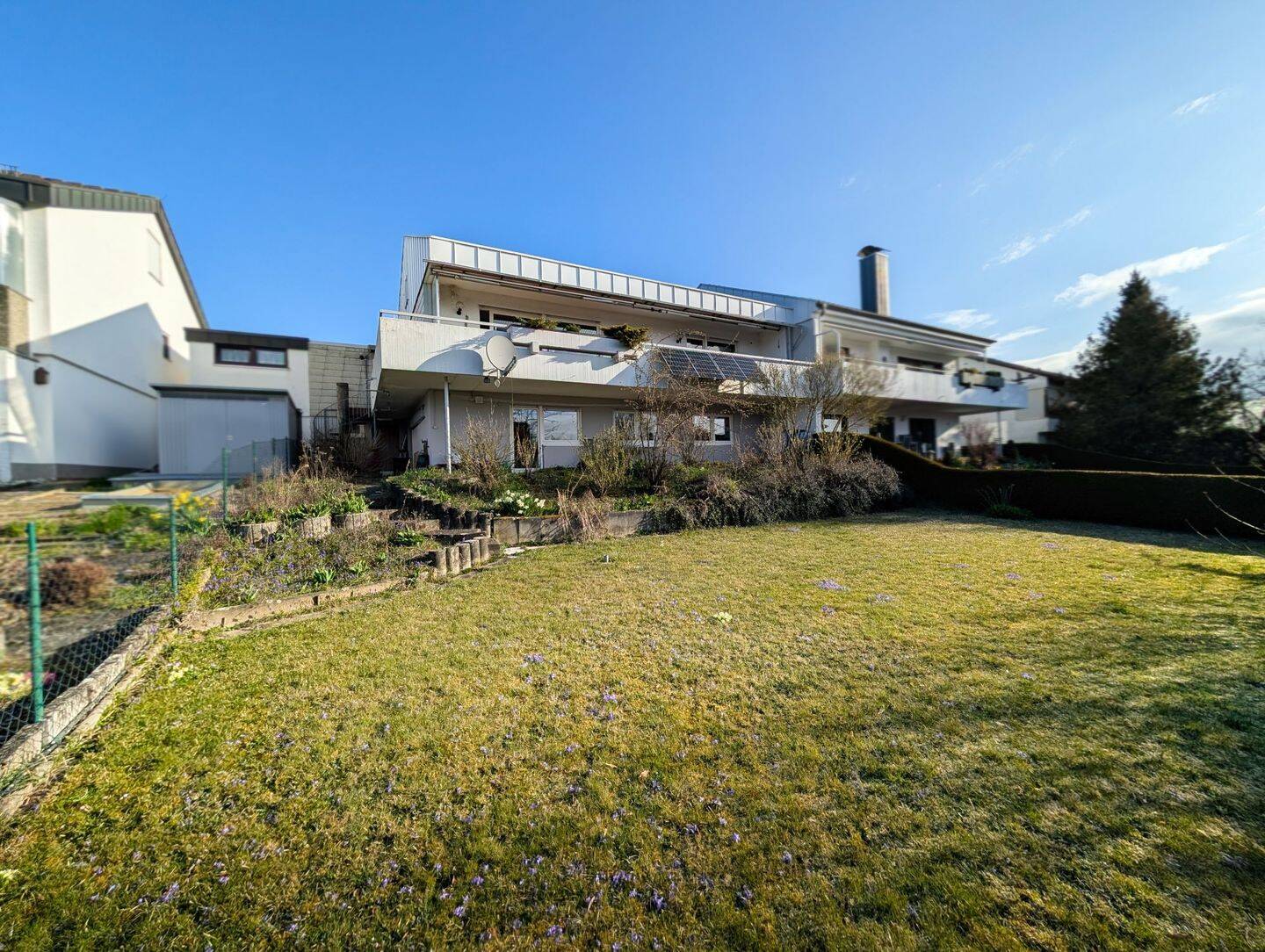 Großzügige Doppelhaushälfte mit Garten, Balkon, Sauna und Fernblick – Erbach – Vorschaubild 4