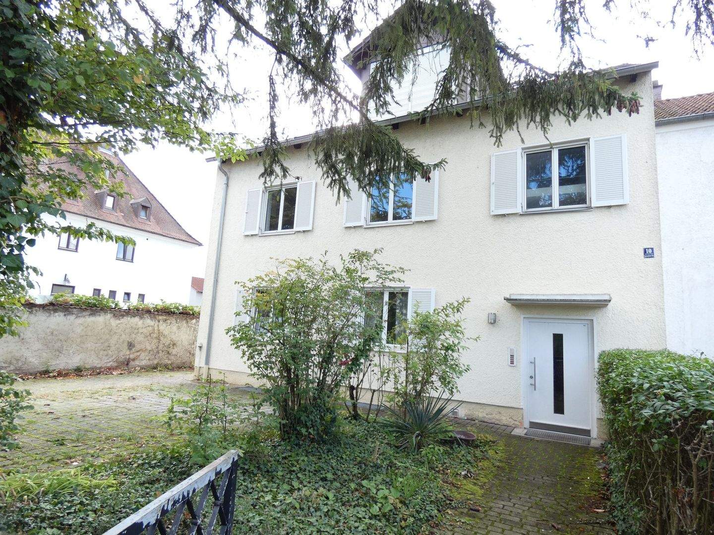 Ingolstadt, Ringsee, großzügige 3 Zi.-Whg. mit Balkon – Ingolstadt – Vorschaubild 2