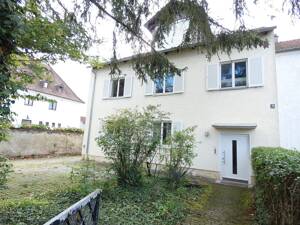 Ingolstadt, Ringsee, großzügige 3 Zi.-Whg. mit Balkon – 85053 Ingolstadt – Vorschaubild 2