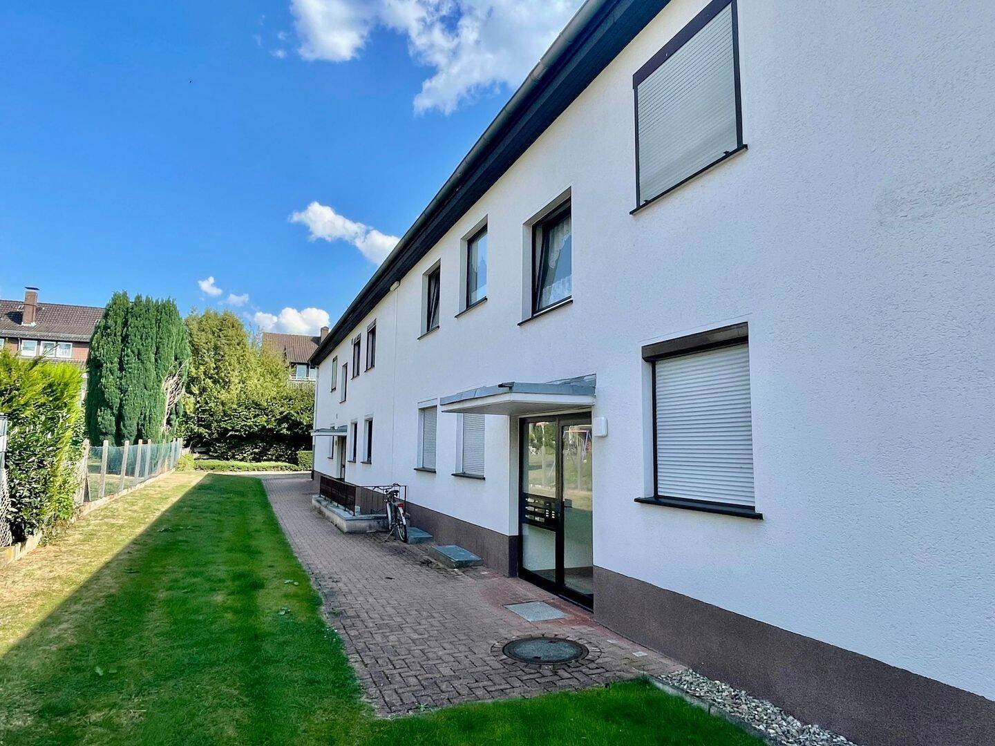 Gepflegte 3-Zimmer Eigentumswohnung mit großzügigem Grundriss, Balkon und eigener Solartechnik - ruhiges Wohnen nahe dem Kurpark – Bad Pyrmont – Vorschaubild 7