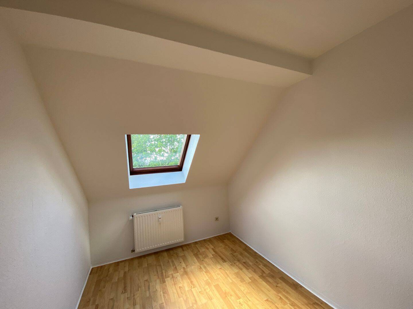 Neu!!! Schöne 4-DG-Raum-Wohnung in Chemnitz-Hilbersdorf – Chemnitz – Vorschaubild 9
