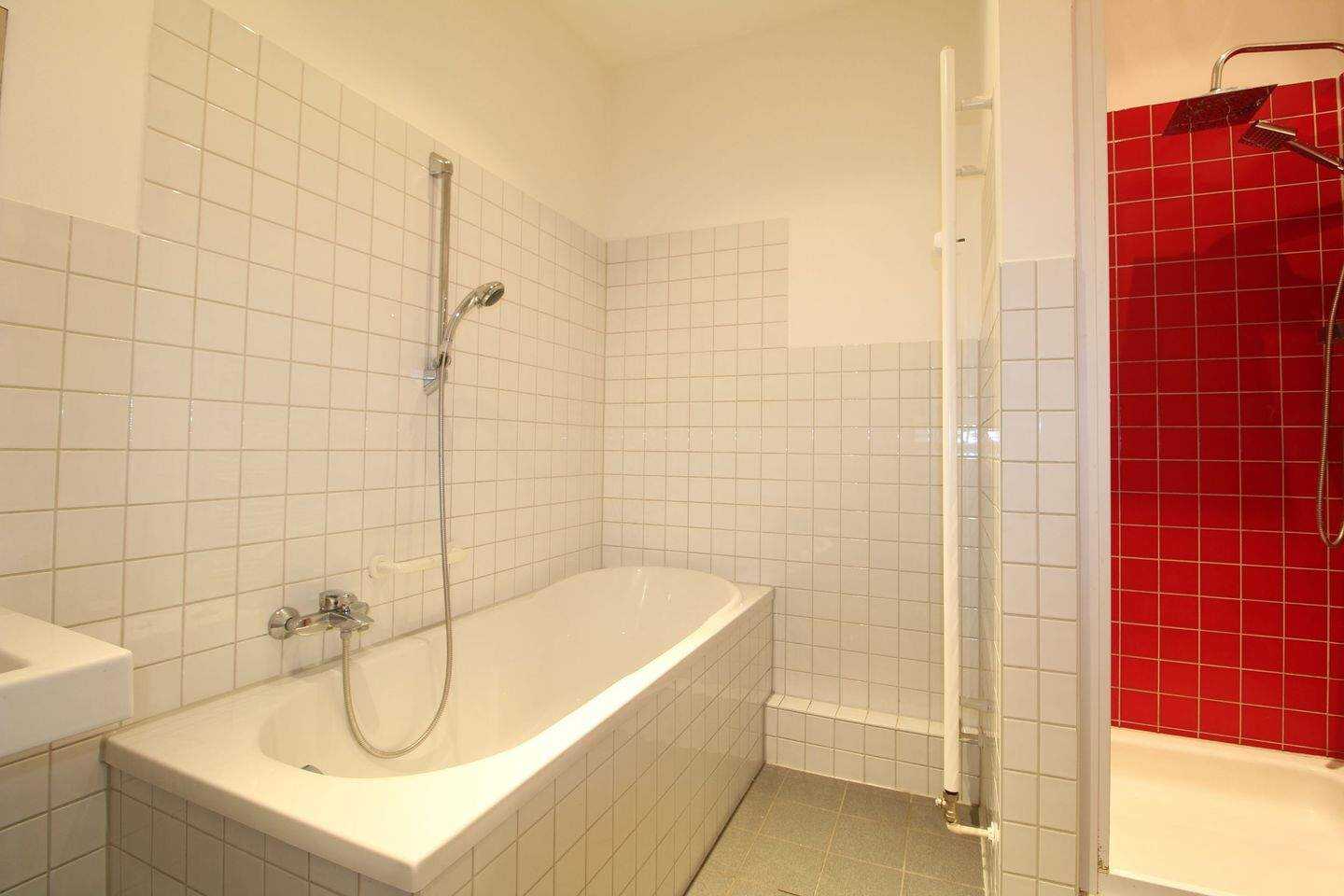 + Erste Kaltmiete frei! WG-geeignete 4 Zimmer direkt am Hasselbachplatz + – Magdeburg – Vorschaubild 6