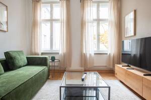 Stilvolle 2-Zimmer-Wohnung in Friedrichshain - voll möbliert – 10245 Berlin – Vorschaubild 1