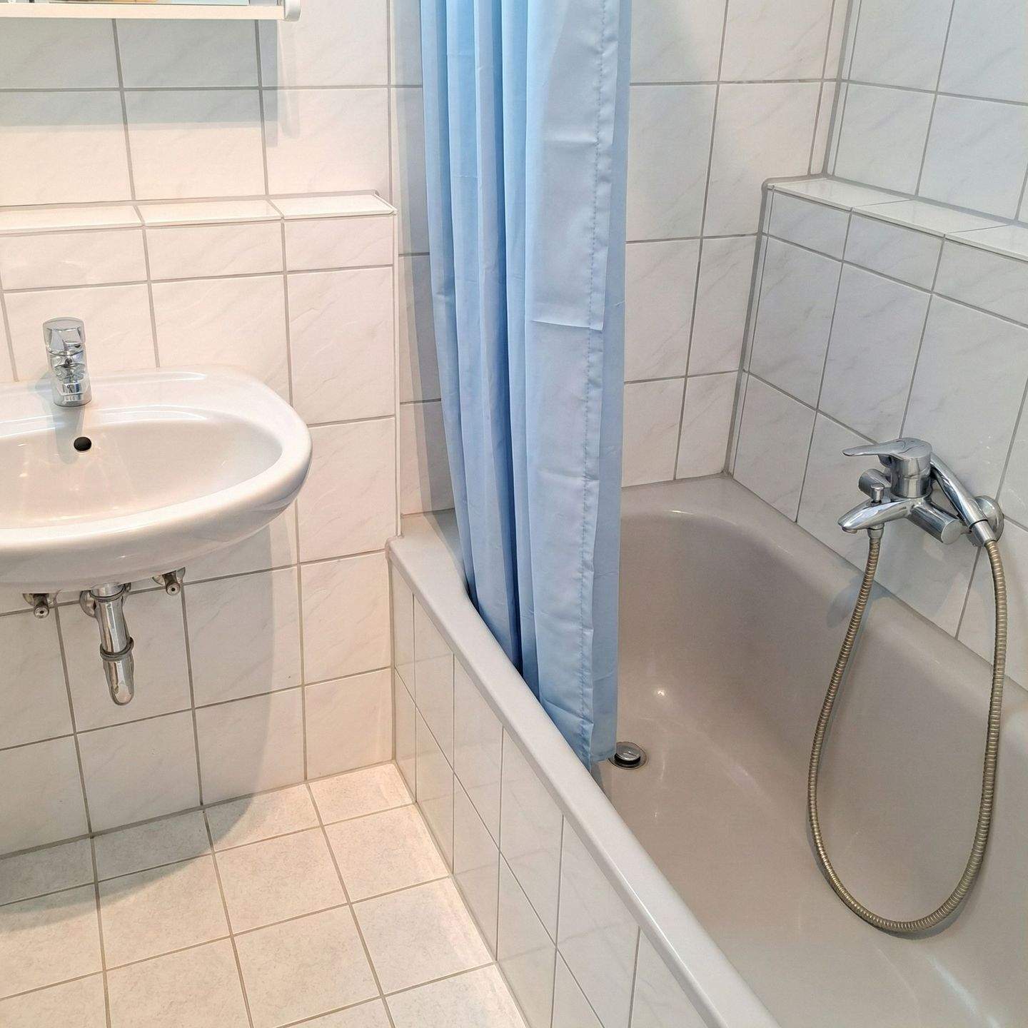 Helle 1-Zimmer Wohnung in Erlangen-Dechsendorf – Erlangen – Vorschaubild 4