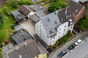 Doppelhaushälfte - 5 Einheiten - 2 Garagen - modernisiert – 44388 Dortmund – Vorschaubild 2