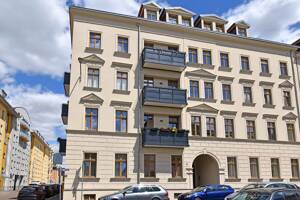 ERSTKLASSIG SANIERTE ALTBAUWOHNUNG | 4 Zimmer mit Balkon und 2 Bädern im Leipziger Zentrum – 4107 Leipzig – Vorschaubild 2