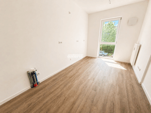 antaris Immobilien GmbH ** Einziehen, ankommen, wohlfühlen - diese 4-Raum Wohnung überzeugt! ** – 99085 Erfurt – Vorschaubild 4