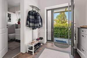 Truderinger Triple: Modernisiertes XL-Wohnhaus mit 3-4 Wohnungen – 81827 München – Vorschaubild 3