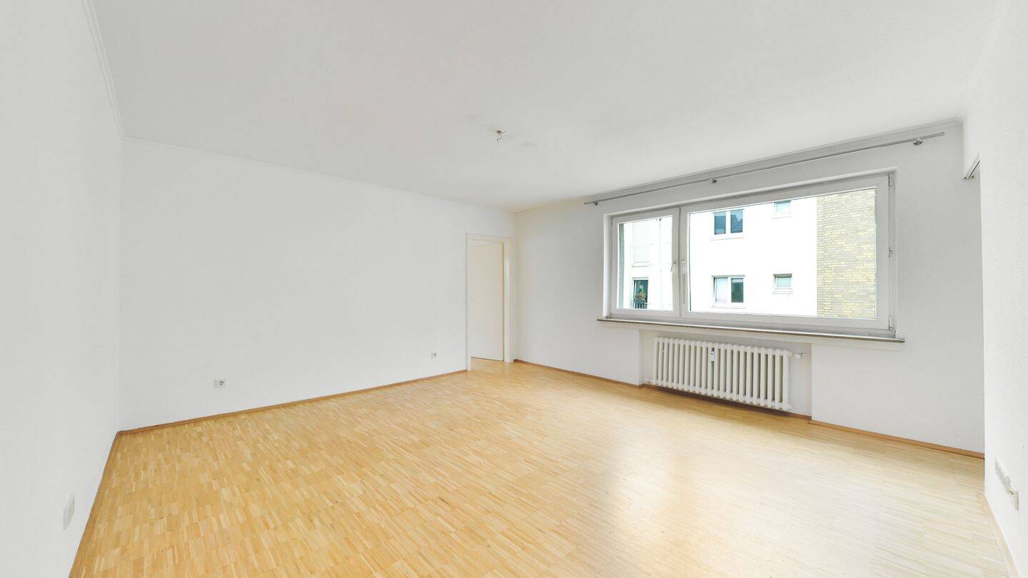 Ansprechende gepflegte 2 Zimmerwohnung in Altstadt Nord Lage Nähe Mediapark mit Balkon und Aufzug – Köln – Vorschaubild 4