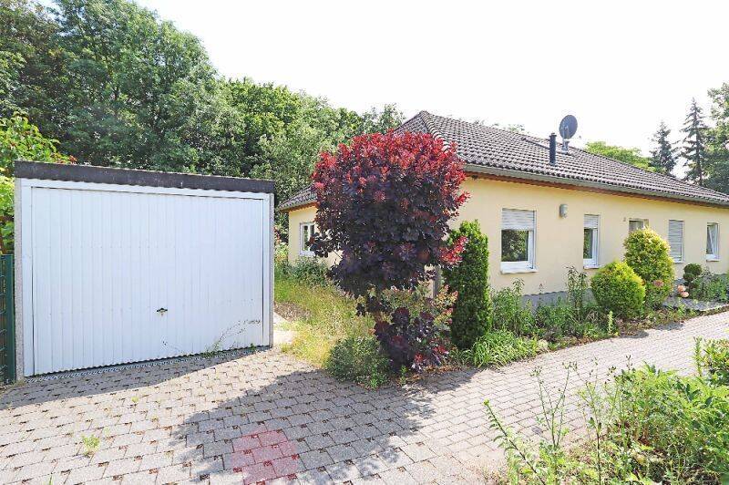 Charmanter Bungalow, ruhig gelegen mit praktischer Anbindung! – Magdeburg – Vorschaubild 3