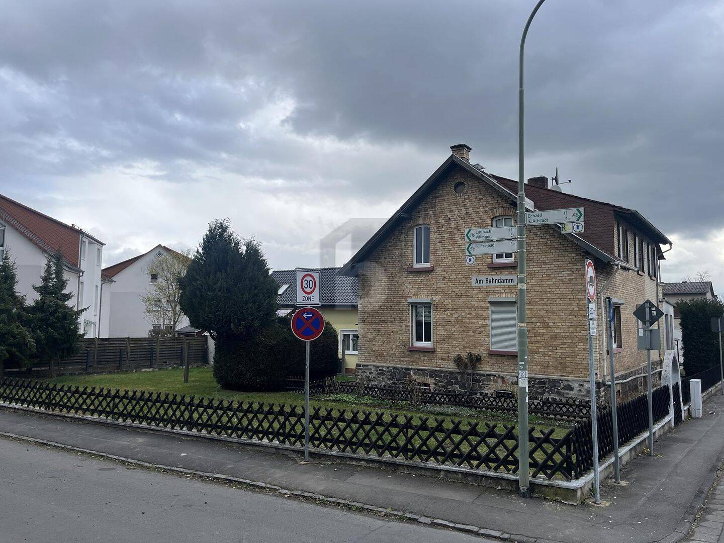 VIEL PLATZ, VIELE MÖGLICHKEITEN – Hungen – Vorschaubild 4