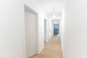 Komfortable 2-Zimmer-Neubauwohnung - Barrierefrei, modern und mit Balkon – 22529 Hamburg – Vorschaubild 5
