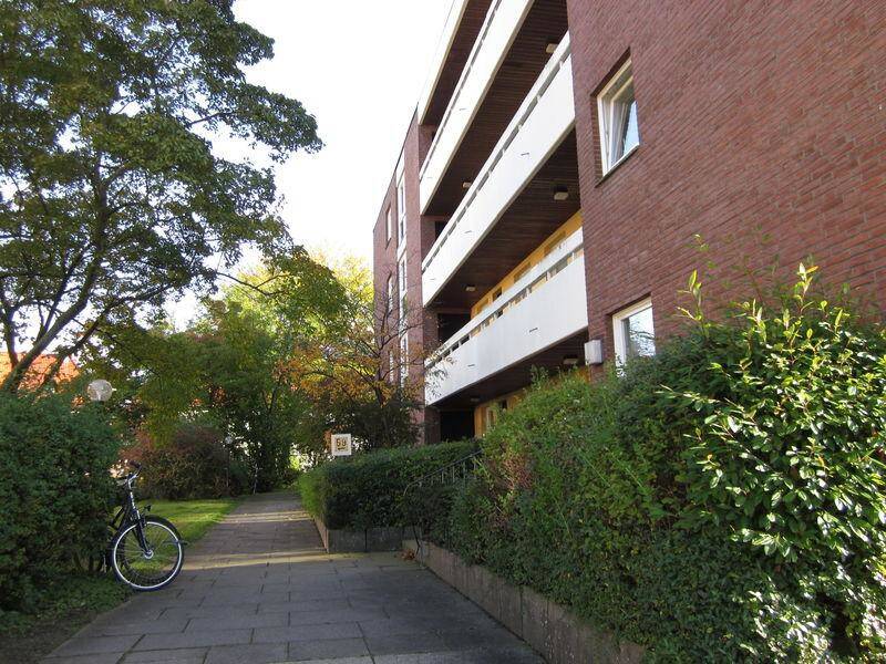 Ihre neue Wohnung: 1-Zimmer-Single-Appartment mit Balkon und Fahrstuhl, frisch saniert!