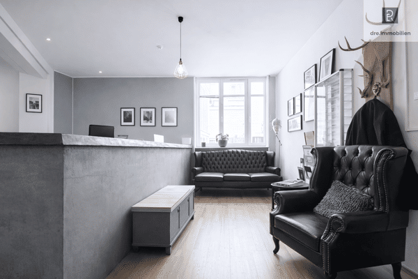 Erdgeschosswohnung in 51429 Bergisch Gladbach mit 178 m² kaufen