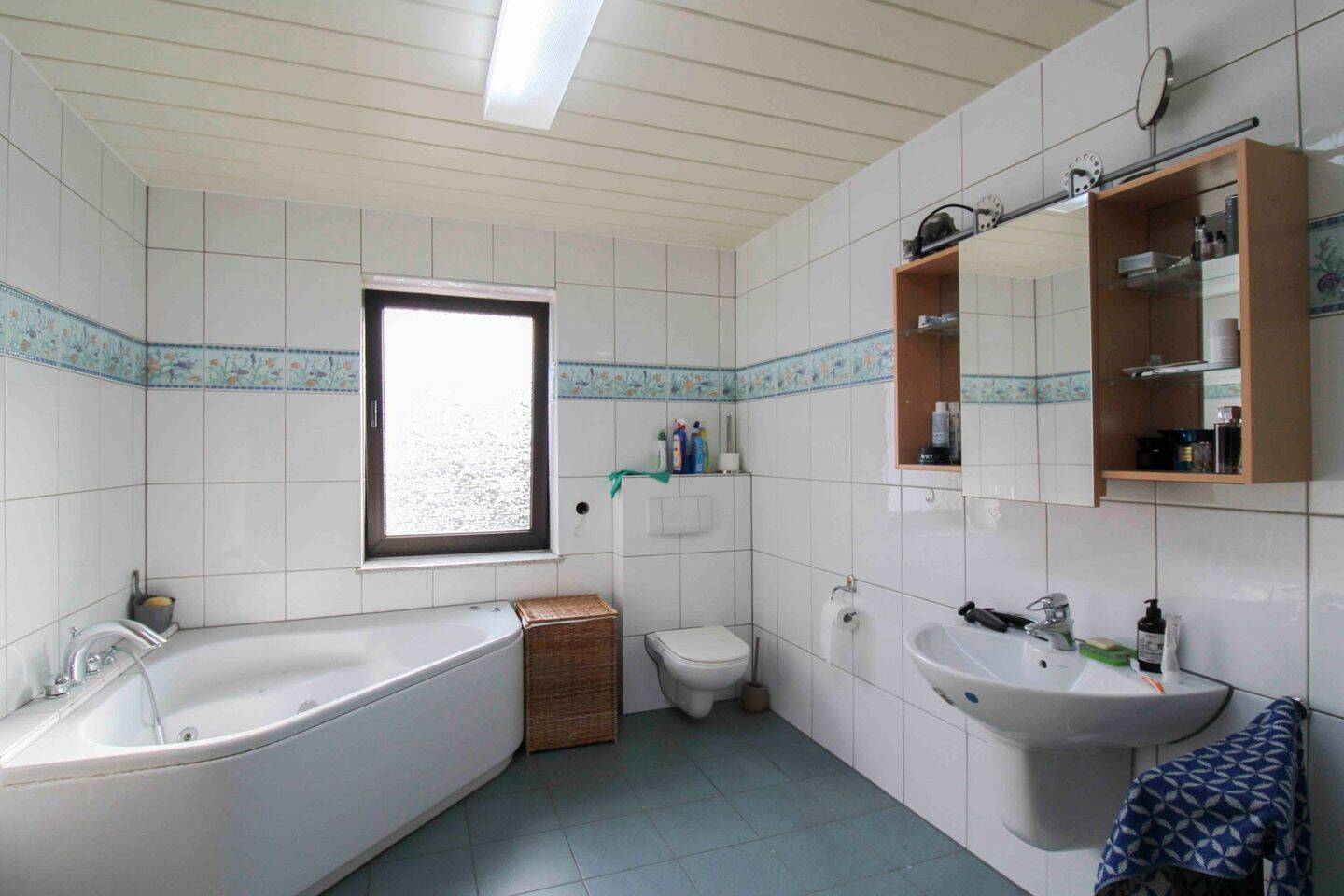 Freistehendes Wohlfühlhaus mit Wintergarten, Kamin & Sauna – Essen – Vorschaubild 8