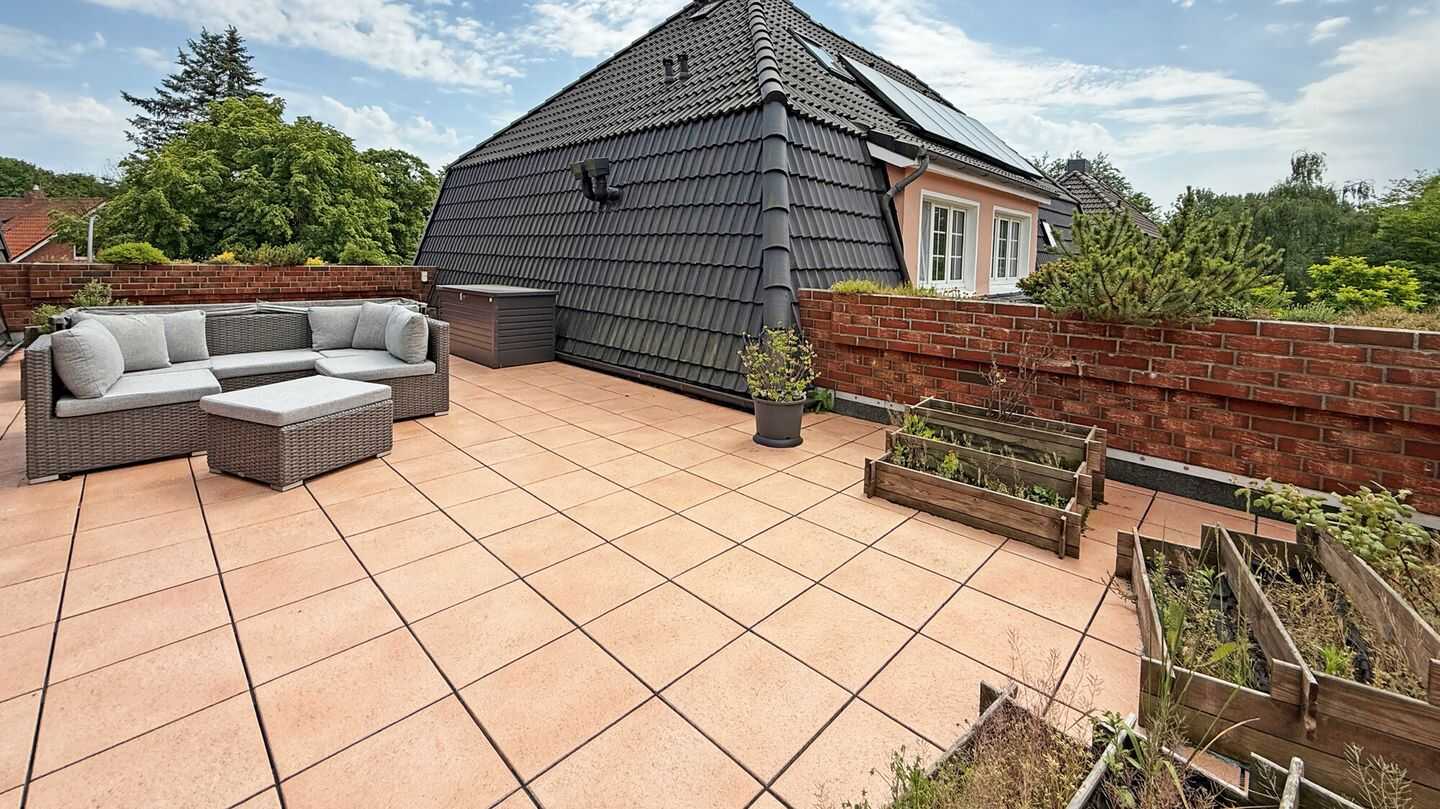 Großzügige Maisonettewohnung mit ca. 120 m² Wohnfläche, große Dachterrasse und Einzelgarage - Wentzel Dr. – Hamburg – Vorschaubild 8