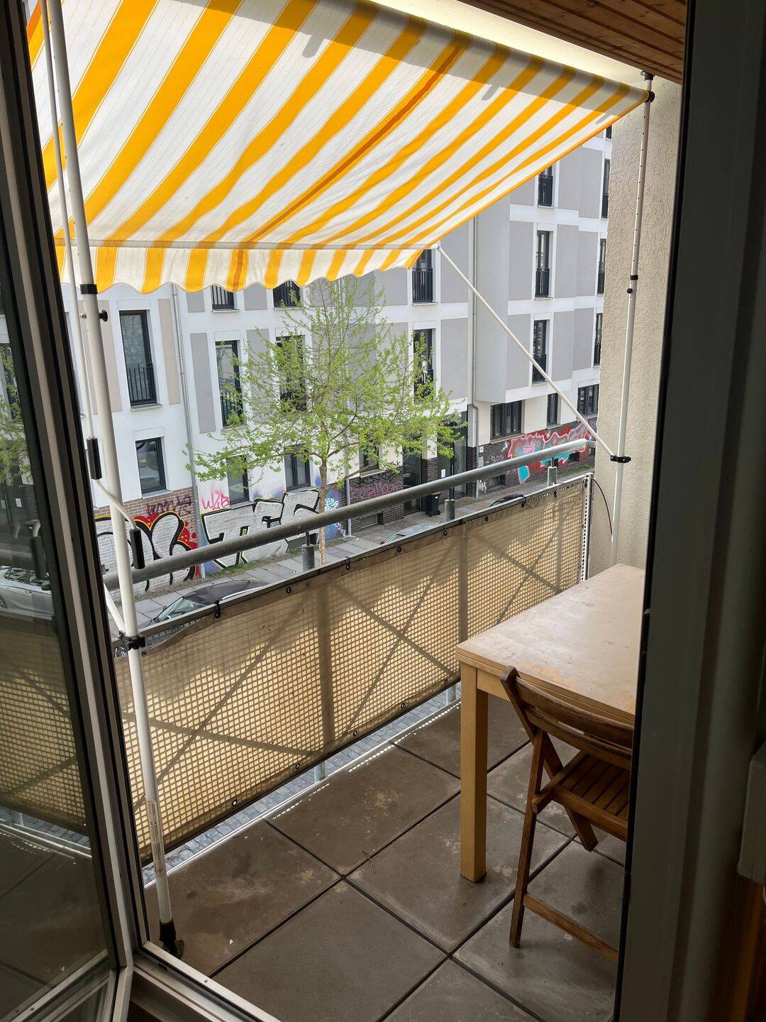 Charmante 2-Zimmer-Wohnung mit Balkon in Leipzig-Connewitz – Leipzig – Vorschaubild 3