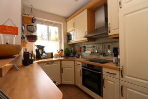 Attraktive Maisonettewohnung in ruhiger Lage von Hamburg-Sasel – 22393 Hamburg – Vorschaubild 3