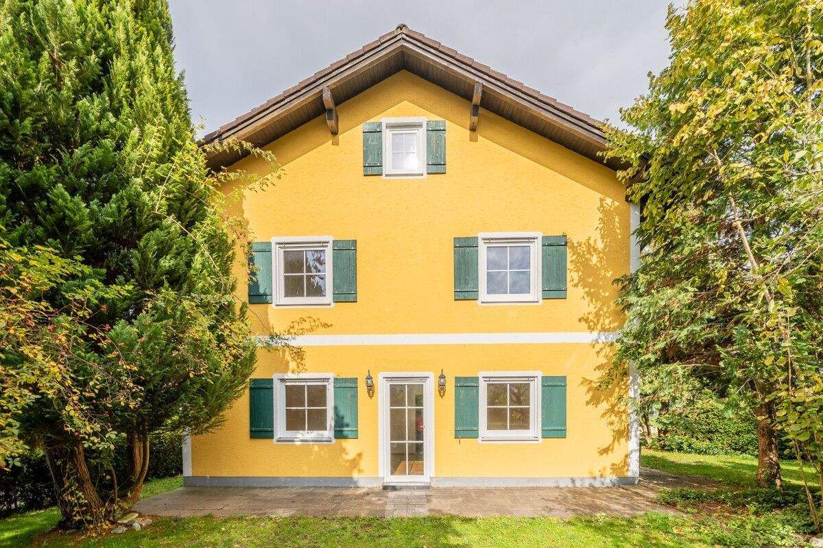 Biologisch & nachhaltig: Exquisites Einfamilienhaus in ruhiger Ortsrandlage von Kaufering – Kaufering – Bild 1 von 9