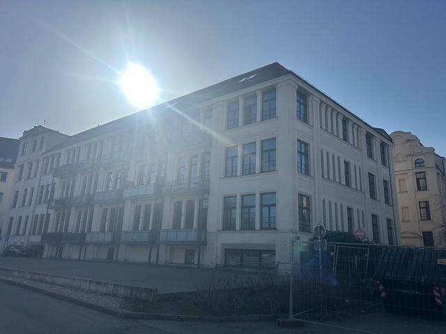 DG Wohnung / ruhig / zentrumsnah / Lift / denkmalgerecht saniert / Loggia – Leipzig – Vorschaubild 2