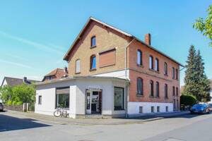 Modern wohnen - Hochwertige Eigentumswohnung mit vermieteter Gewerbeeinheit in Rautheim