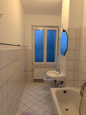 Bezugsfrei nach Absprache mit Balkon – 10243 Berlin – Vorschaubild 5