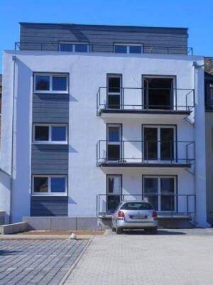Frei ab 01.10.2026 / Traumhaftes Penthouse mit 2 Zimmern / Aufzug / Dachterrasse / Stellplatz im Hof – 54329 Konz – Vorschaubild 3
