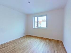 Darf's ein bisschen mehr sein? 3 Zimmer mit EBK, zwei Balkonen, Gäste-WC u.v.m. in Neukölln zum Zweitbezug! – 12051 Berlin – Vorschaubild 9