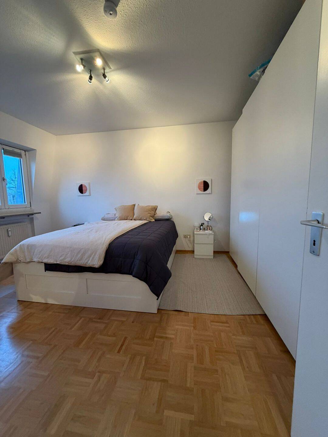 Helle 2,5-Zimmer DG-Wohnung mit Terrasse in München-Bogenhausen – München – Vorschaubild 8