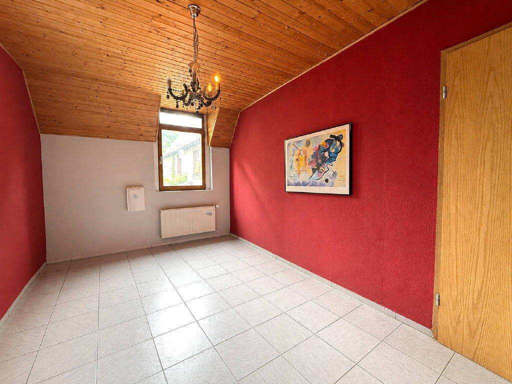 Historisches Fachwerkhaus im Zentrum von Flörsheim: Hübsches Einfamilienhaus + weitere Wohnung im Nebengebäude – Flörsheim – Vorschaubild 9