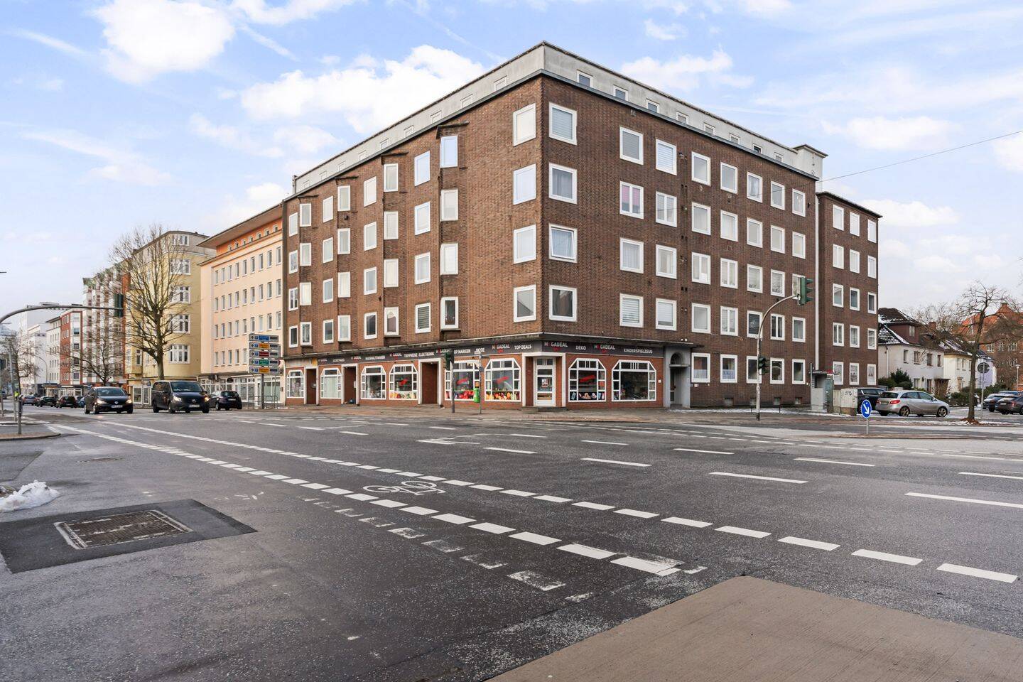 Bremerhaven | Wohn- und Geschäftshausportfolio mit stabiler Ertragsstruktur und Value-Add-Potenzial mit 67 Einheiten – Bremerhaven – Vorschaubild 6