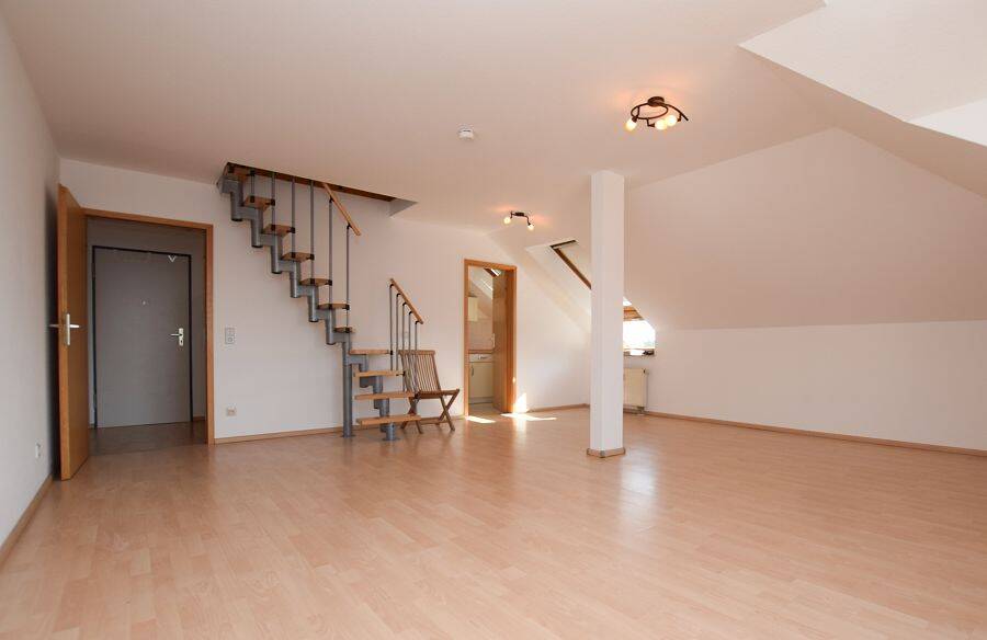 Großzügige Wohnung mit sonnigem Balkon und Tiefgaragenstellplatz! – Salzgitter – Vorschaubild 5