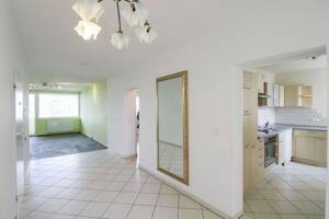 Attraktive 3-Zimmer-Wohnung mit Balkon und Garage in Westhagen – 38444 Wolfsburg – Vorschaubild 1