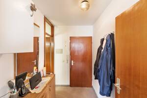 Vielversprechende Wohnung mit Entwicklungspotenzial in begehrter Wohnlage – 81245 München – Vorschaubild 8