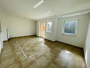 Schöne 4-Zimmerwohnung im Dachgeschoss ohne Dachschräge mit Blick ins Grüne! – 84048 Mainburg – Vorschaubild 9