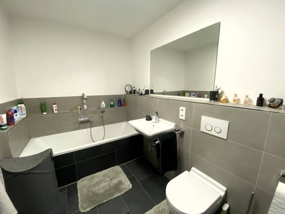 Moderne Komfort- Wohnung mit Terrasse und TG - Stellplatz ... – Fürth – Vorschaubild 3