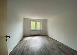 Sanierte 3-Raum-Wohnung - große Dusche u. großer Balkon – 39387 Oschersleben – Vorschaubild 3