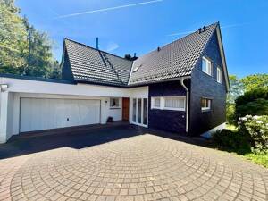 RESERVIERT_RS-Hasten, Wunderschönes Einfamilienhaus mit schönem Ausblick