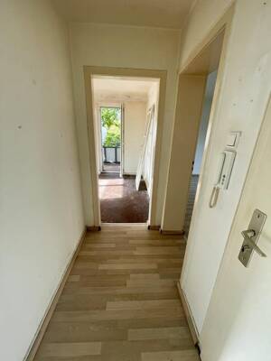 ACHTUNG SOMMERAKTION ! Kapitalanlage | 1- Raum-Wohnung | Ruhige Lage | Schöne Ausstattung | Balkon – 40589 Düsseldorf – Vorschaubild 4