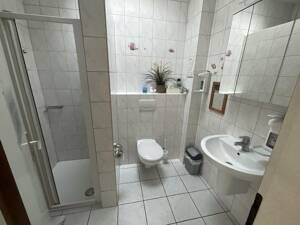 Großzügig geschnittenes Einfamilienhaus mit riesiger Terrasse und traumhaftem Garten in OB-Alsfeld – 46145 Oberhausen – Vorschaubild 3
