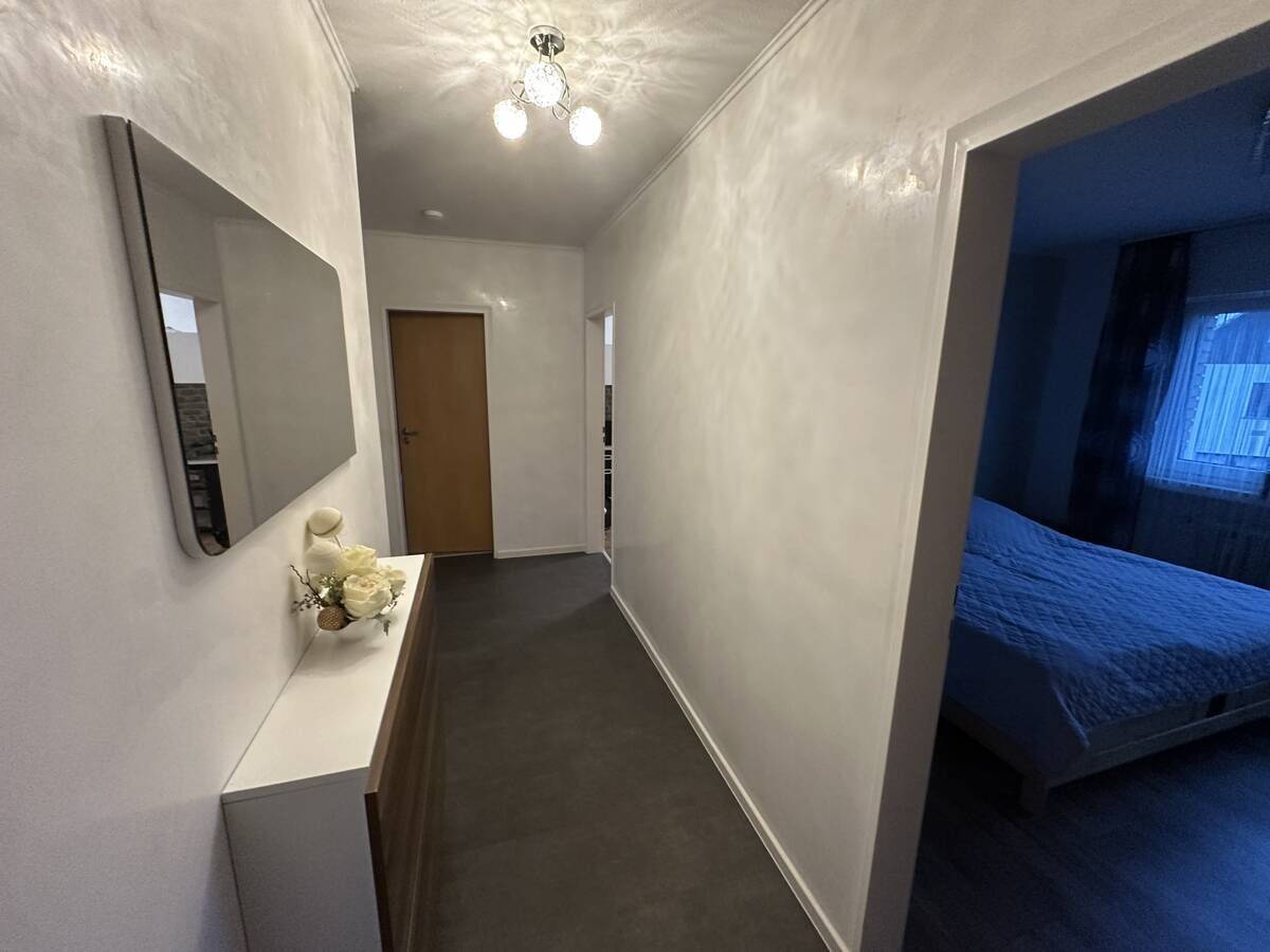 Neu renovierte 2-Zimmer-Wohnung mit Balkon, Kellerraum und PKW-Stellplatz in Verl zu verkaufen – Verl – Vorschaubild 7