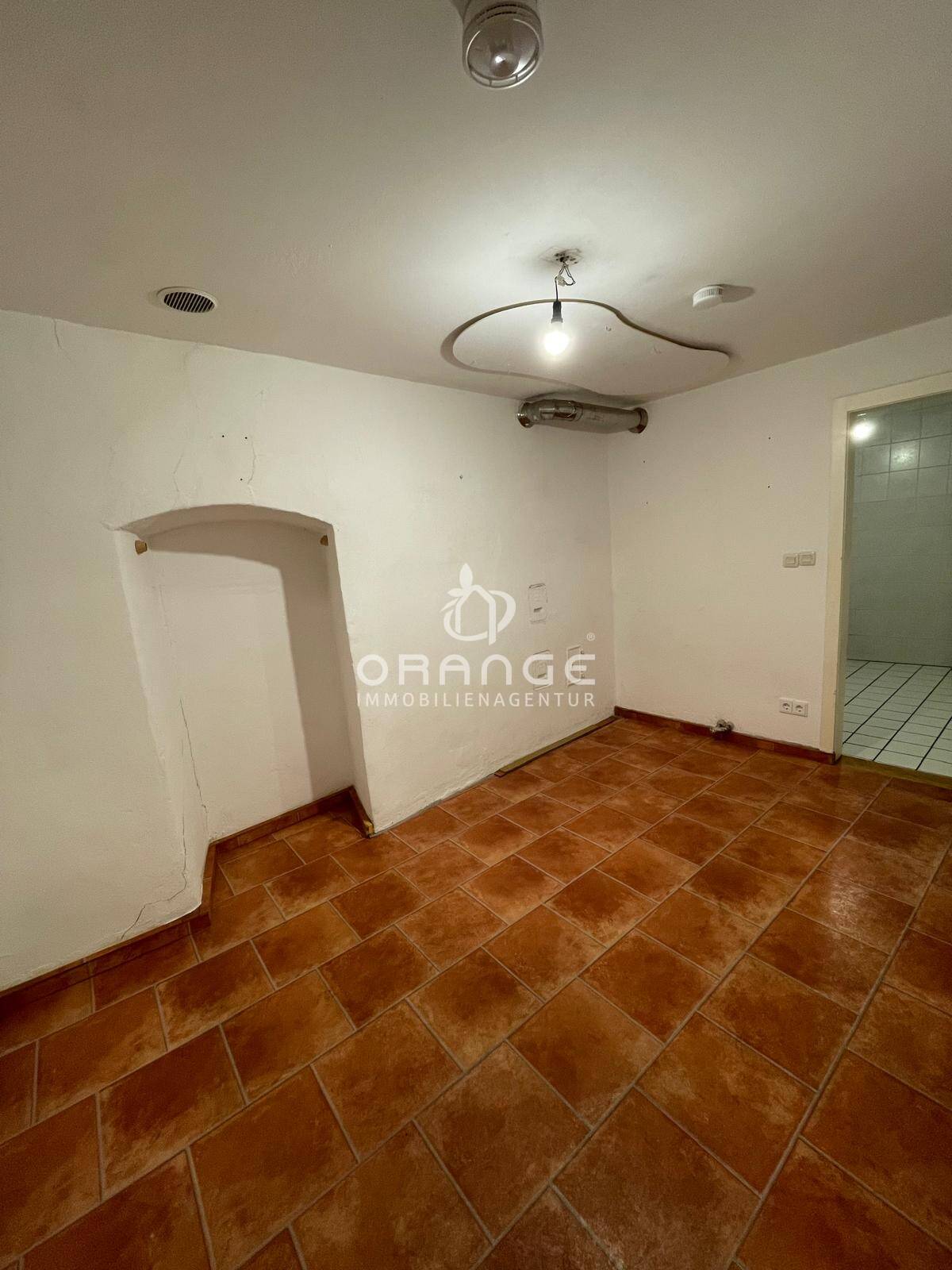 2-Zimmer-Wohnung im Herzen der Altstadt*** – Regensburg – Vorschaubild 6