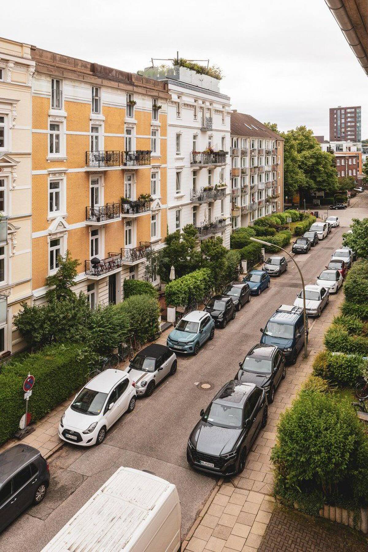 Provisionsfrei: Lichtdurchflutete 3-Zi-Endetage mit großem Südwest-Balkon | Eppendorf/Hoheluft-Ost – 20251 Hamburg – Bild 1 von 9
