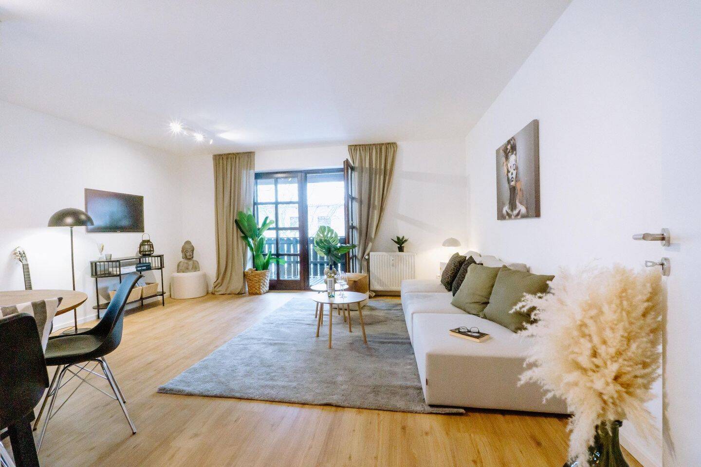 3:0 für den Stieglitzweg - 3 Zimmer, 3 Balkone, keine Maklerkosten