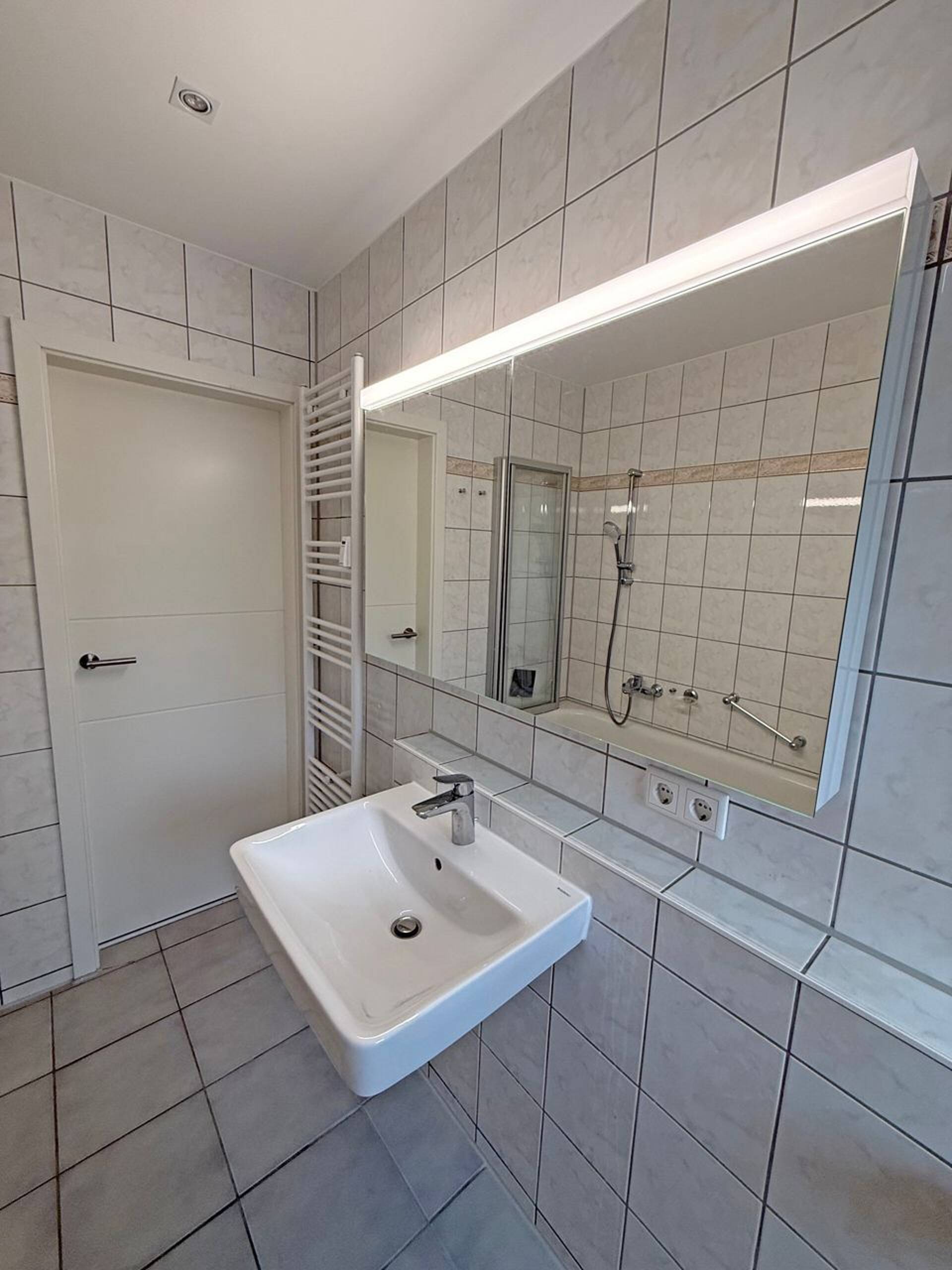 Erdgeschosswohnung in 01279 Dresden mit 63,98 m² kaufen