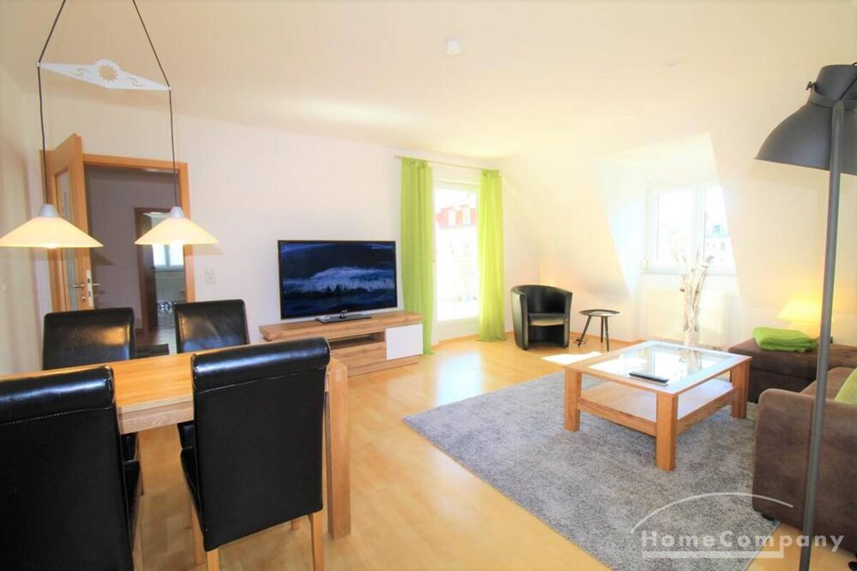 2079511 HomeCompany Dresden Möbliert/Furnished 2-Zimmer Wohnung mit Dachterrasse in Dresden-Striesen YouTube Virtual Tour max. Personen 2 – 1277 Dresden – Bild 1 von 9